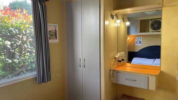 2 bedrooms, free WiFi