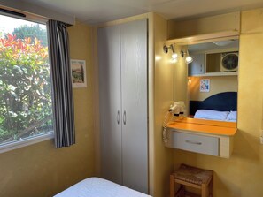 2 bedrooms, free WiFi - Holiday Travel Genius-mobile Home Base Near Pisa (Montopoli in Val d'Arno)