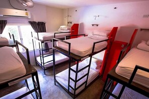 Room - Brick House Hostel Chiangmai (Chiang Mai)