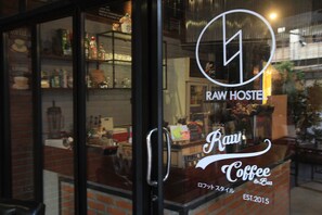 Bar (on property) - Raw Hostel (Chiang Mai)