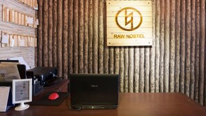 Lobby - Raw Hostel (Chiang Mai)