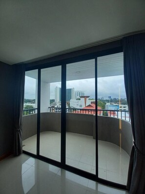 Interior - Raw Hostel (Chiang Mai)