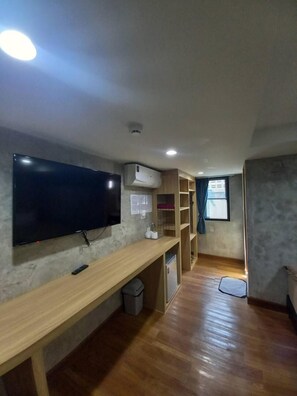Bahagian dalam