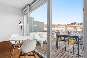 Dining - GuestReady - Cosy studio in the heart of Porto (Porto)