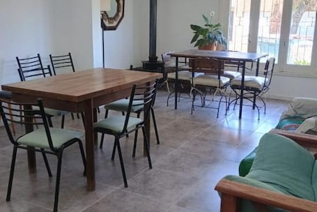 Dining. Big Mama House - Your Cozy Refuge in Mar del Plata