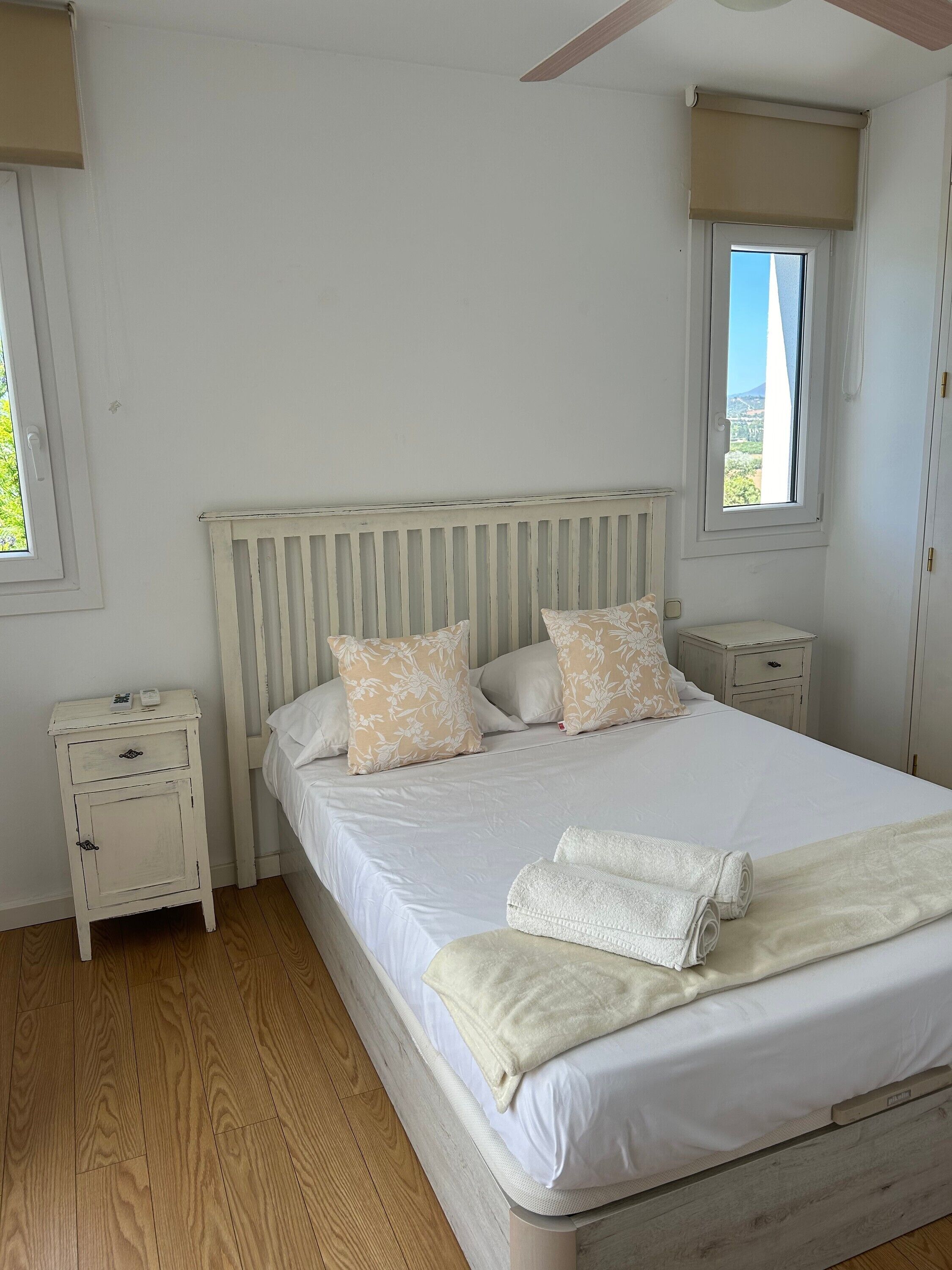 Bügeleisen/Bügelbrett, WLAN