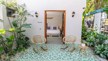 Deluxe-Zimmer, 1 King-Bett, Terrasse | Terrasse/Patio