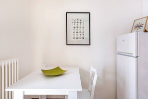 Apartamento, 1 quarto, acessível, sacada | Sala de jantar