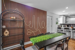 Dining - The TEA-Riffic Inn with theatre room! (Atlanta)