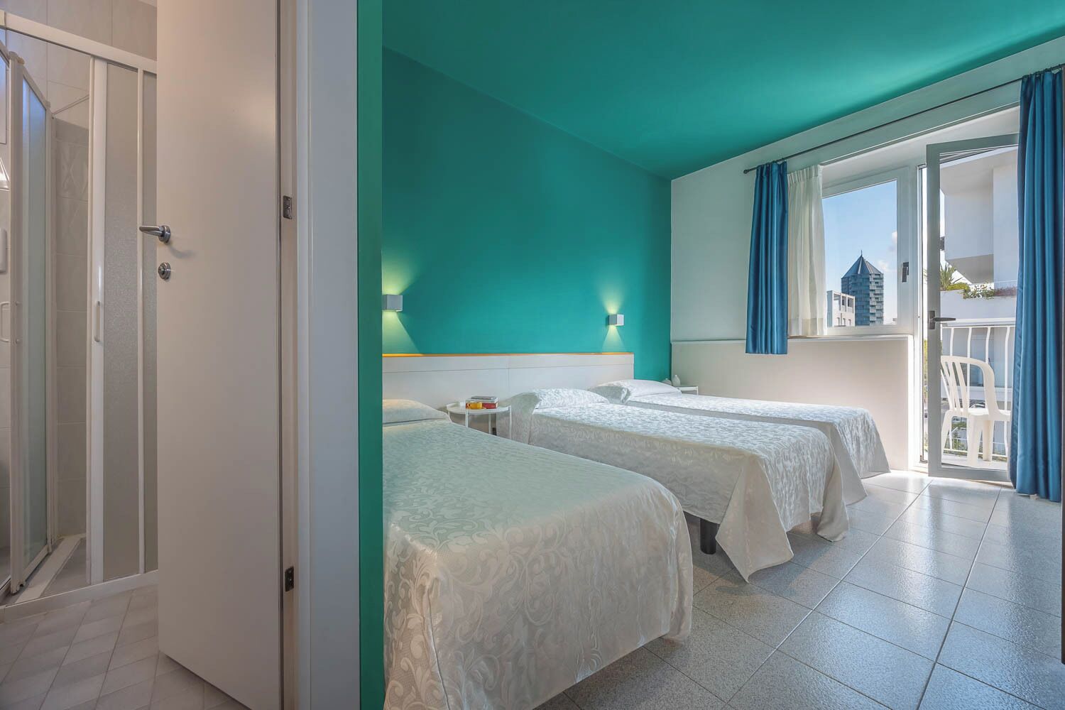 Comfort Triple Room, Balcony | In-room safe, iron/ironing board, free WiFi, wheelchair access