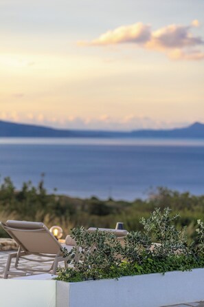 Property grounds - Your Private Paradise with 2 Pools & Sea Views (Rethymno)