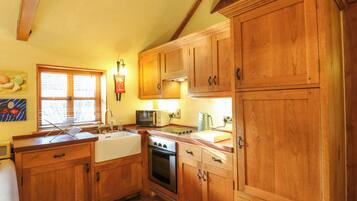 Utensilis de cuina, vaixella i coberteria