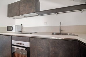 Interior - Your Suite Home in Viggiù (Viggiu)