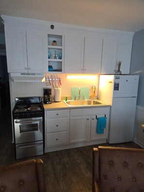 Private kitchen - Coastal Escape – Pool & Beach Access! (North Myrtle Beach)