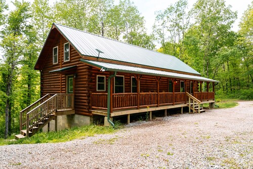 Seven Pines | Hocking Hills, 60 Acres, Firepit