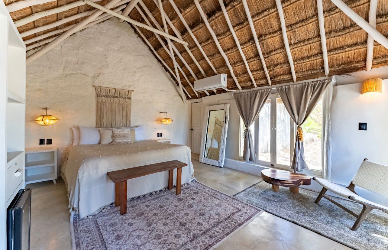 Tallelokero huoneessa, ilmainen Wi-Fi