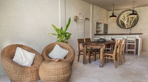 Suite Deluxe, vistas al mar | Restauración