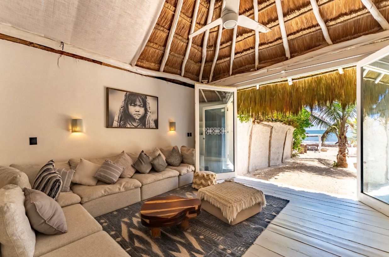 Suite, vista spiaggia | Area soggiorno