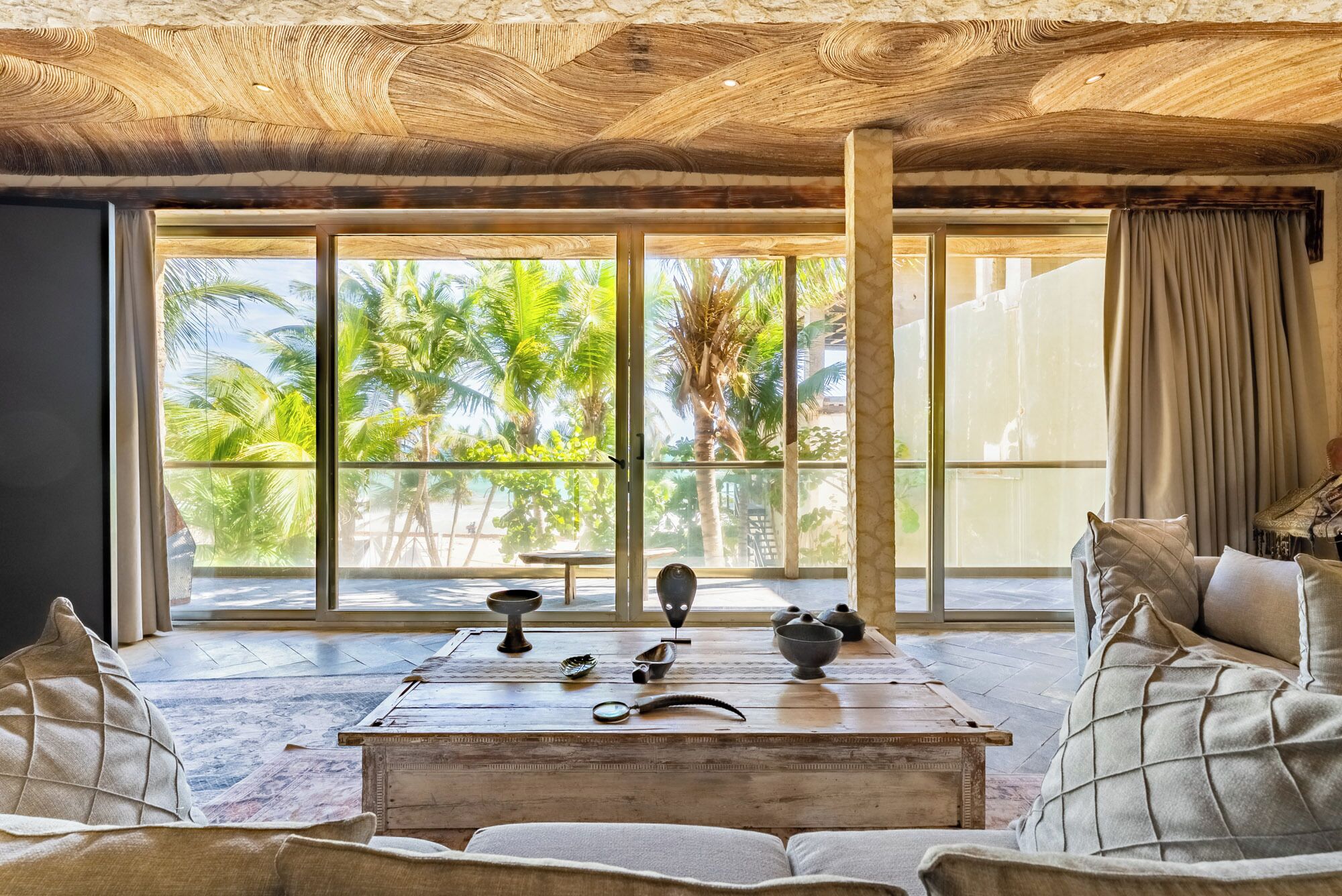 Deluxe Suite, Sea View | Terrace/patio