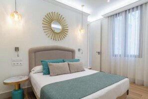 4 bedrooms, desk, iron/ironing board, Internet - Peaceful 4-bedroom apartment in charming Madrid perfect for families (Madrid)