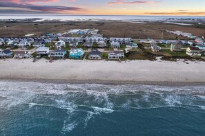 Beach nearby - Beach View | Wrap Balcony | Sleeps 8 | Second Row (Galveston)