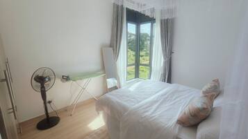 1 camera, ferro/asse da stiro, Wi-Fi gratuito, lenzuola