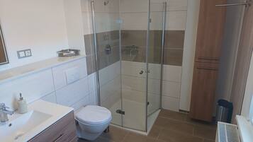 House | Bathroom