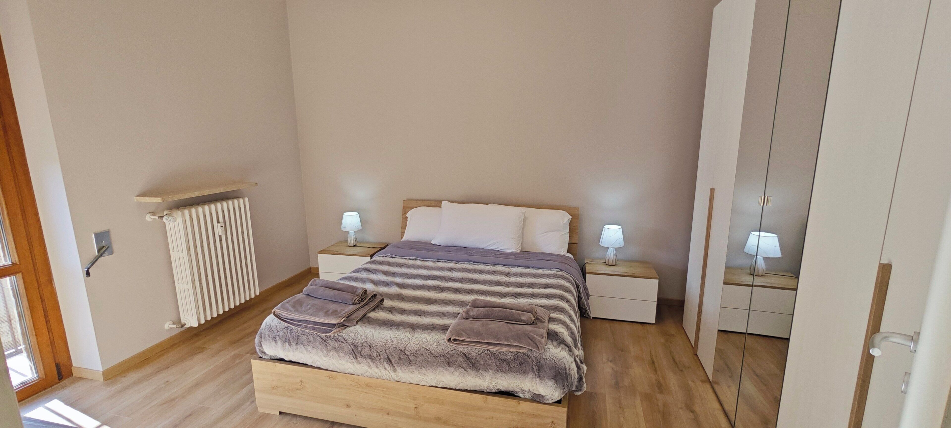 Bügeleisen/Bügelbrett, kostenloses WLAN, Bettwäsche