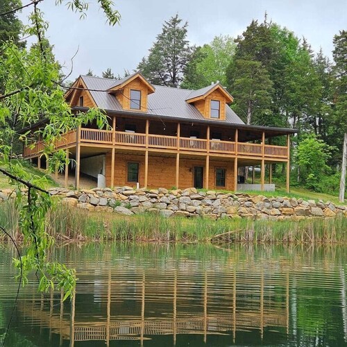 Pine Lodge at Lost Trails