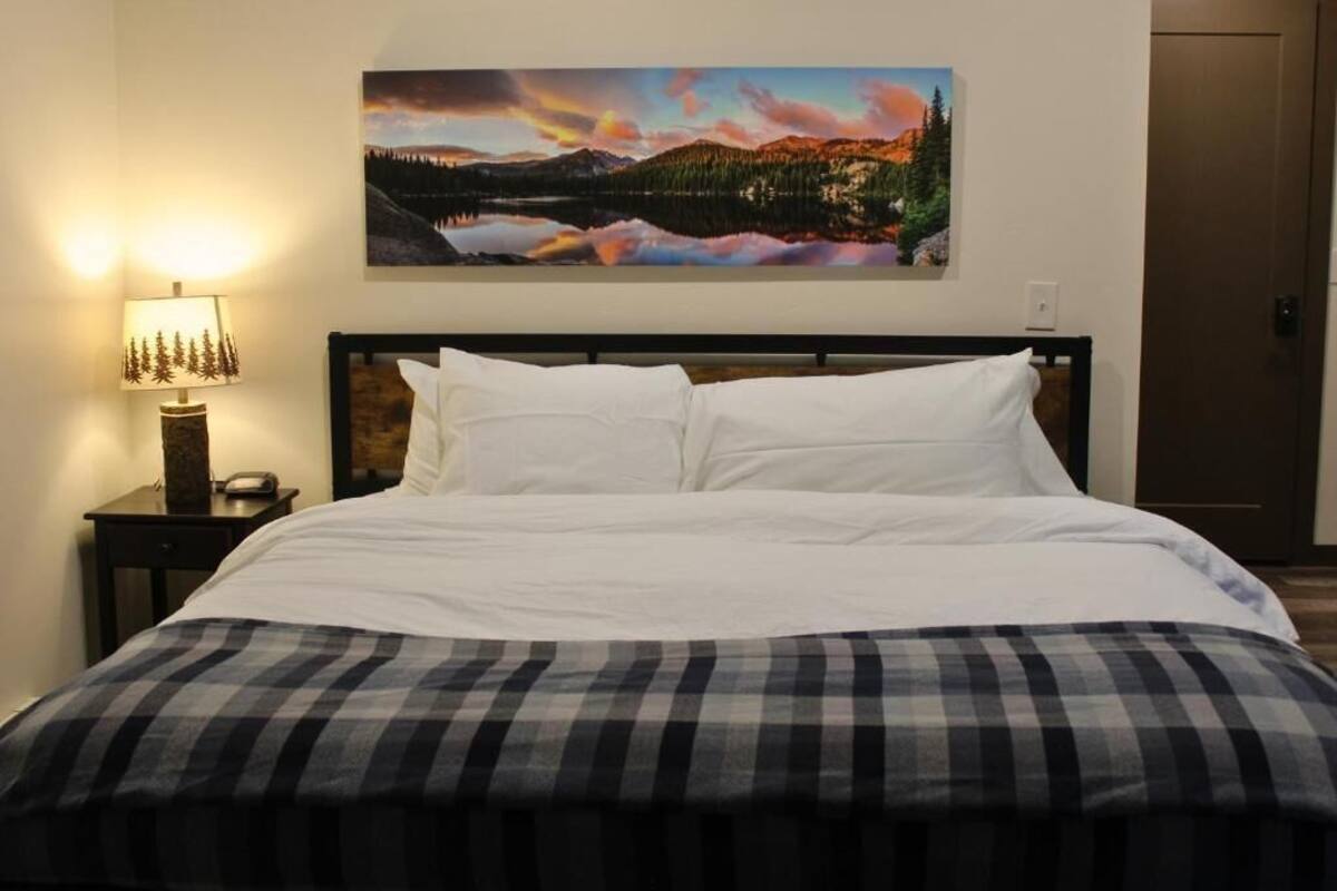 Studio, River View | Free WiFi