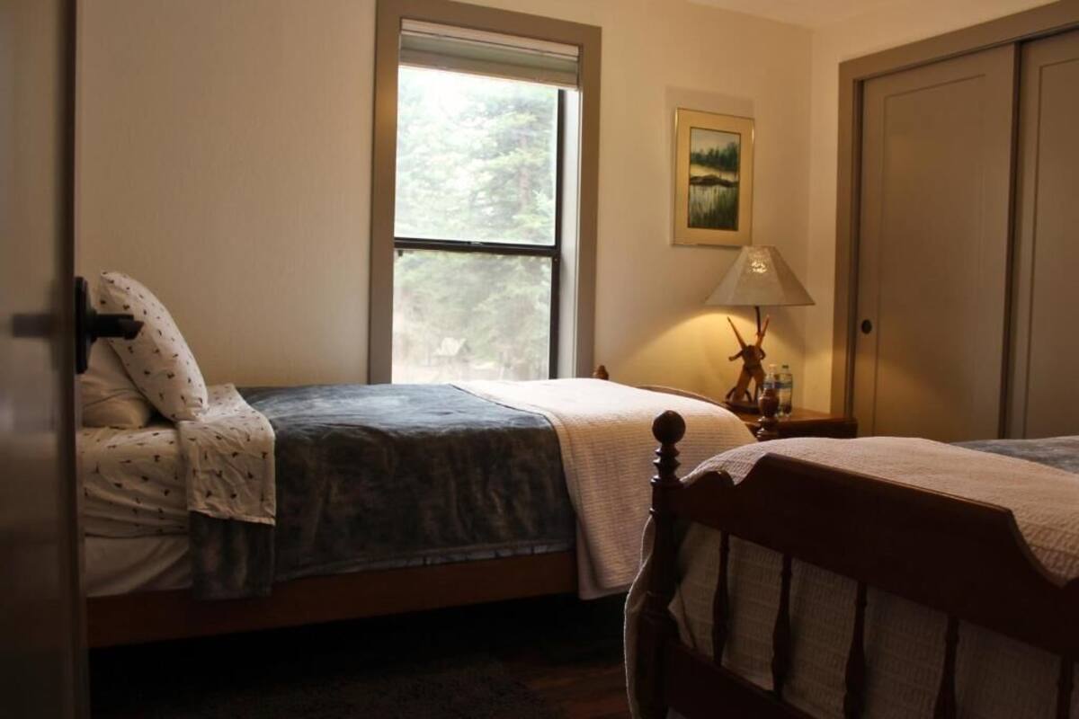 Superior Apartment, River View | Free WiFi