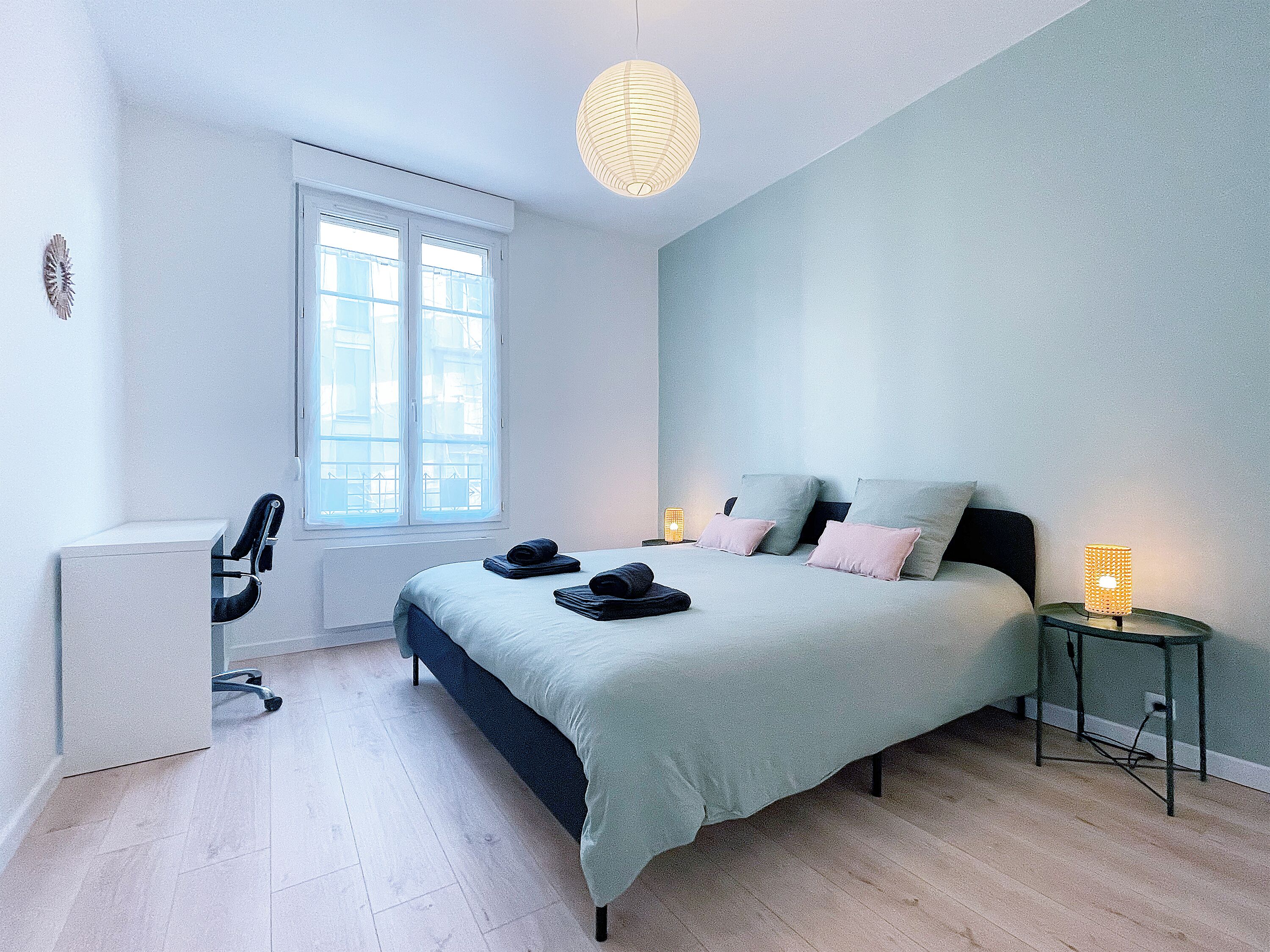 2 chambres, bureau, fer et planche à repasser, Wi-Fi