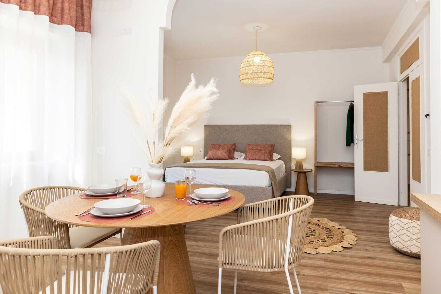 1 soverom, strykejern/-brett, wi-fi (inkludert) og sengetøy