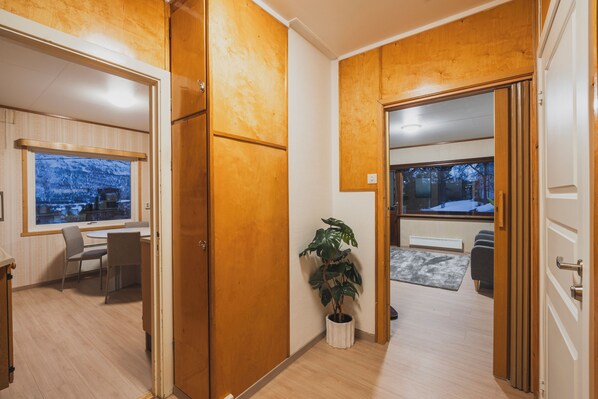 Shared Dormitory, Mixed Dorm | Dining room - Nordic Rest House NO PARKING CarFreeArea (Tromso)