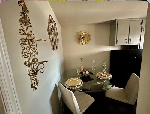 Your Private, Fully Furnished Home Away From Home in Atlanta, GA