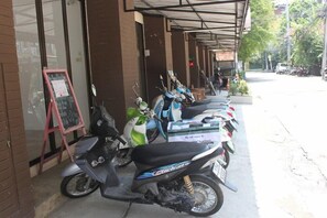 Property grounds - Bunkboutique FC (Chiang Mai)