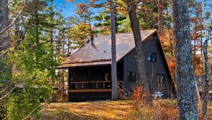 Unclassified image, 3 of 42, button - The Log Haus - Minutes from Cuyuna, Miles from Ordinary (Crosby)