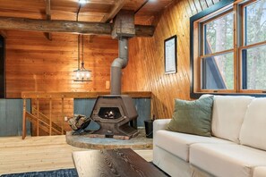 Interior - The Log Haus - Minutes from Cuyuna, Miles from Ordinary (Crosby)