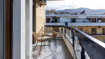 Apartment, Smoking | 1 bedroom