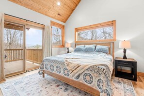 5 bedrooms, iron/ironing board, travel crib, WiFi