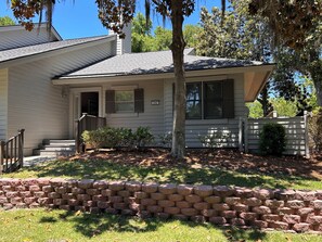 Exterior detail - Feels like Home on Hilton Head Island (Hilton Head Island)