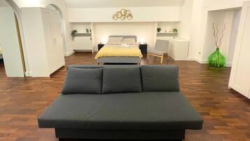 1 bedroom, iron/ironing board, Internet, bed sheets