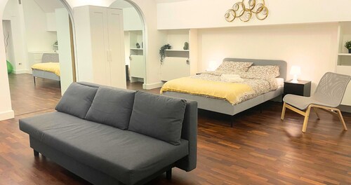 Ancient Wall Apartments [Old Town]