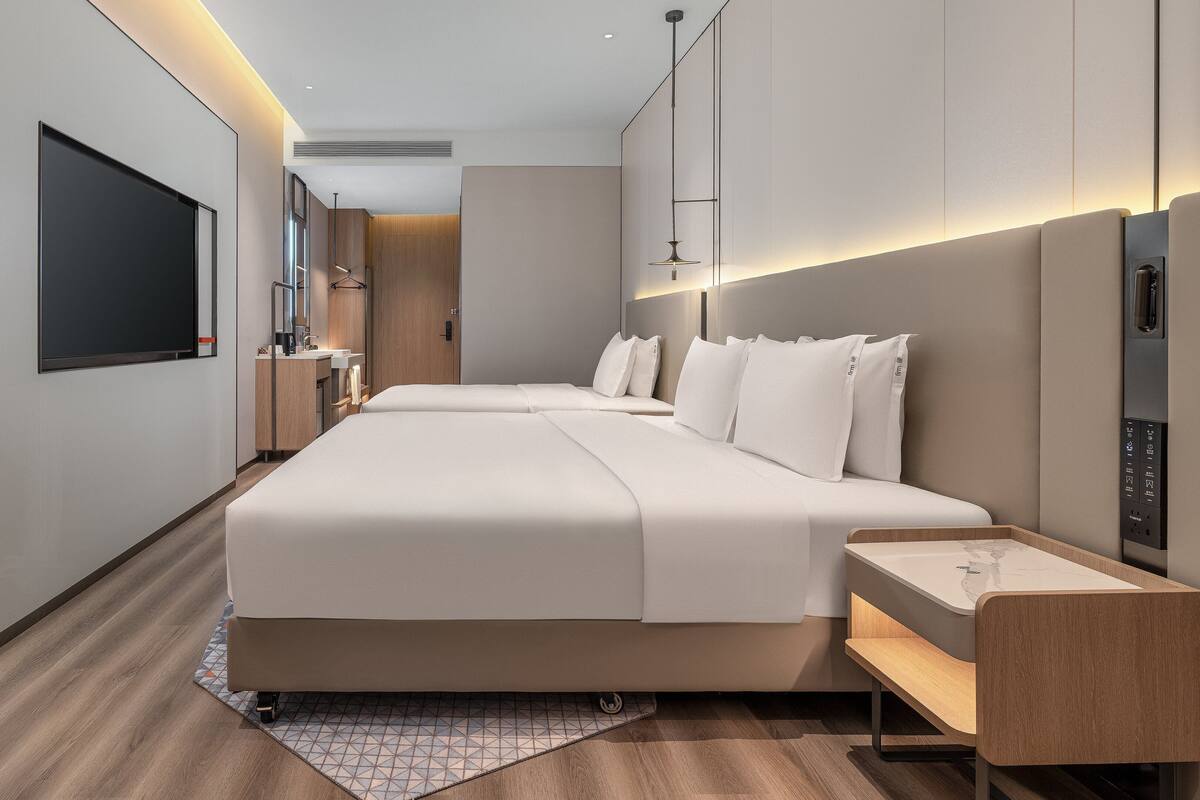 Standard Room, Multiple Beds