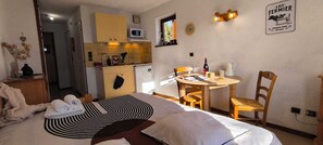 1 bedroom
