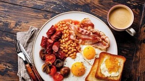 Free daily continental breakfast  - Dazzle Hotel and Apartment (Abuja)