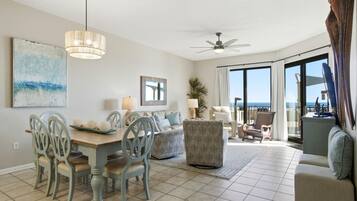 Condo, Multiple Beds (Phoenix 10 114) | Living area