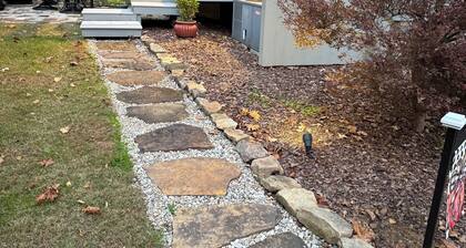 Robertson Ridge Hideaway Cottage