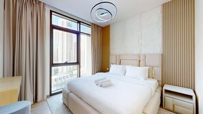 Iron/ironing board, WiFi, bed sheets - 1 Bedroom in Creek Harbour l Skyline Views (Creek Harbour)