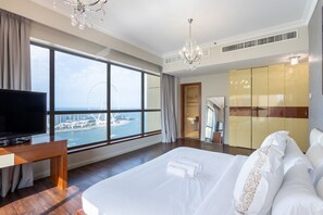2 bedrooms, iron/ironing board, WiFi, bed sheets - Rimal - Two Bed with Sea an Ain Dubai View in JBR (Jumeirah Beach Residence)